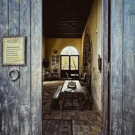 西西里岛老房子 - 巴格里奥斯帕诺乡村民宿 住宿加早餐酒店 彼得罗西诺